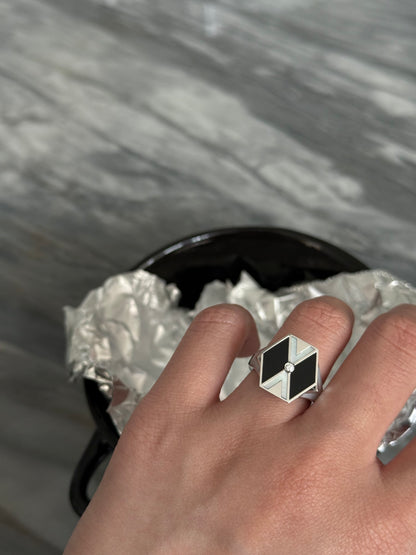 L'Epoca Art Deco Geometric Ring - Natural Mother of Pearl & Black Onyx in 9K White Gold